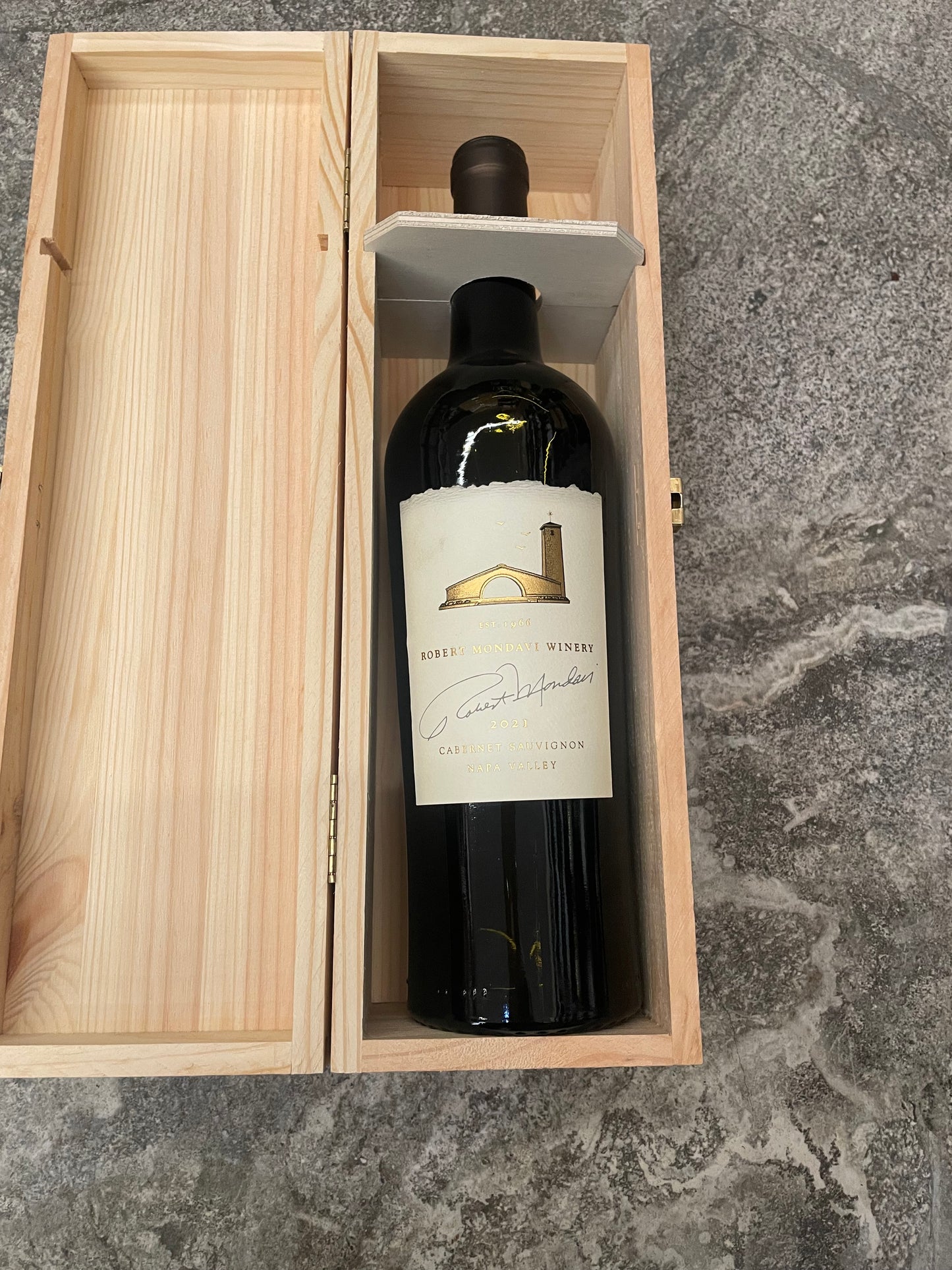 Cabernet Sauvignon 2021 Ernest Mondavi Napa Valley - Robert Mondavi Winery