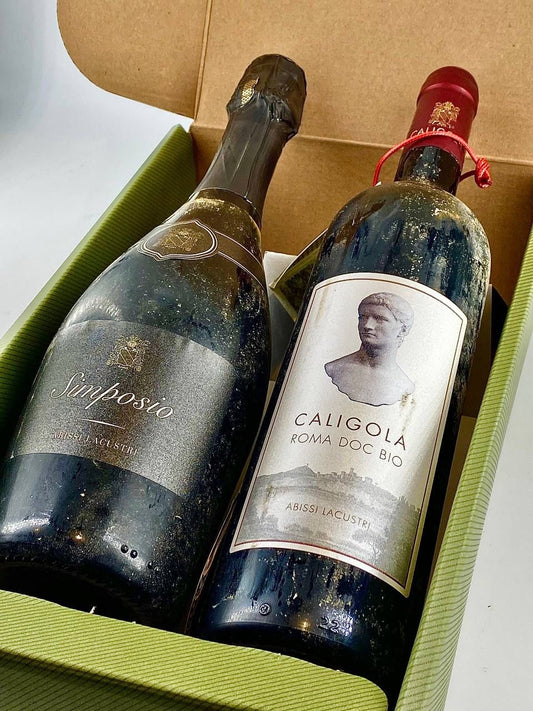 Gift Box Spumante Simposio Abissi Lacustri Caligola 2019 Roma Doc Rosso Monte Due Torri